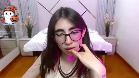 Lena online show from November 5, 5:37 pm