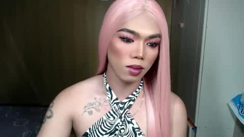 lena online show from March 9, 3:16 pm