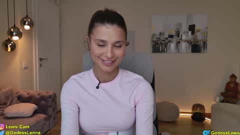 Lenna Goddess online show from January 16, 9:51 am