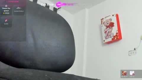 maximo frank online show from April 8, 7:06 pm