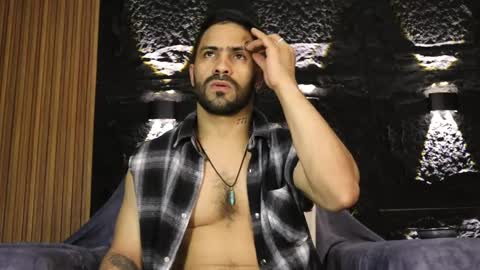 Leo  Diaz online show from May 29, 12:09 am