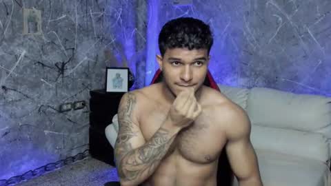Snapshot of leo_taro chatting on September 27, 3:26 am Leo independent model online show from September 27, 3:26 am
