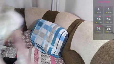 leoguessme online show from September 12, 3:03 pm