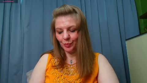 Leona tracie online show from May 7, 1:45 am