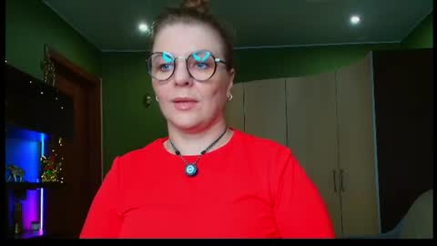 Leona tracie online show from July 2, 6:46 pm