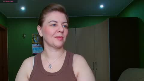 Leona tracie online show from July 15, 2:39 am