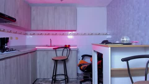 Tom Rider online show from December 20, 7:43 pm