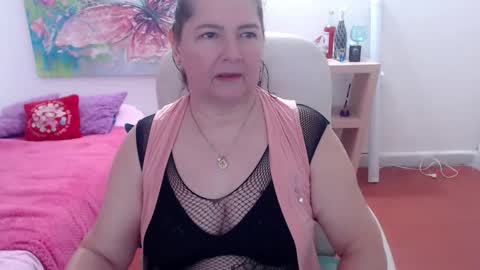 leonela   online show from January 14, 3:03 am