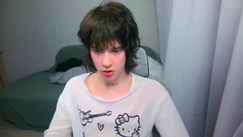 leonkissboy online show from May 5, 4:46 pm