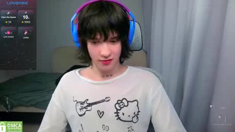 leonkissboy online show from May 26, 2:01 pm