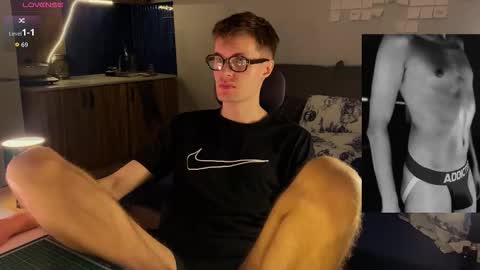 Leon online show from February 27, 5:16 pm