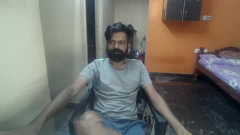 Leo online show from January 4, 2:56 pm