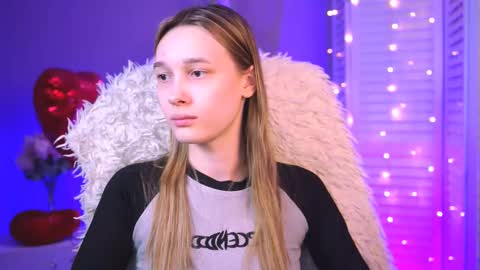 Leslie  next stream in - 29 november 1600 UTC0000 online show from February 28, 3:48 pm