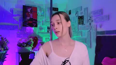 Leslie  next stream in - 29 november 1600 UTC0000 online show from March 1, 5:38 pm