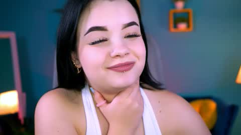 Snapshot of leslierowe chatting on October 3, 4:37 pm LeslieRowe online show from October 3, 4:37 pm