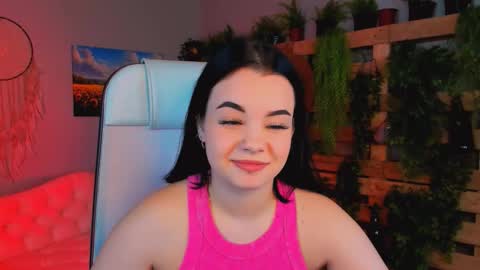 Snapshot of leslierowe chatting on September 25, 7:54 pm LeslieRowe online show from September 25, 7:54 pm