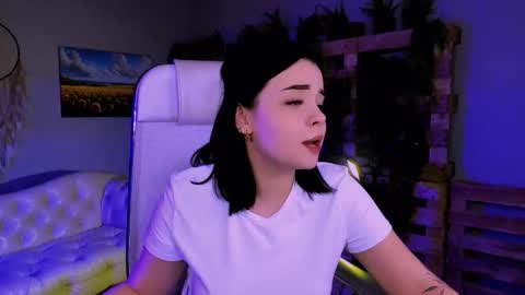 Snapshot of leslierowe chatting on October 26, 6:40 pm LeslieRowe online show from October 26, 6:40 pm