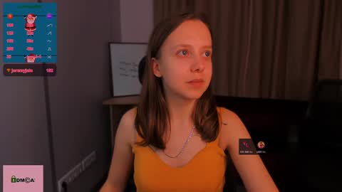 Lesly online show from December 18, 2:28 pm