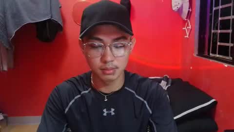 lesteryooo online show from March 29, 10:28 am