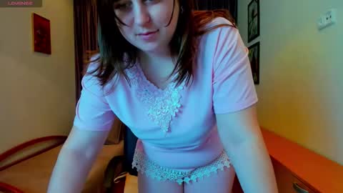 Naomi online show from December 4, 7:52 am