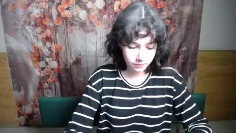 letty_curly online show from February 1, 6:10 am