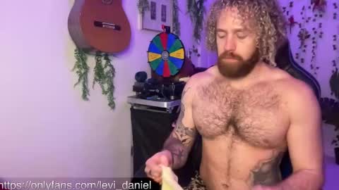 Levi Daniel online show from December 16, 3:14 am