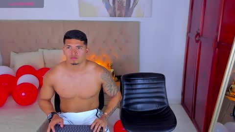 lewis online show from February 14, 9:53 pm