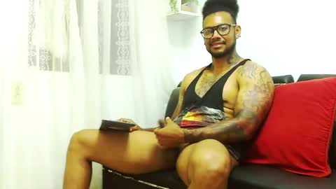 Lewis Strong online show from January 6, 6:10 pm