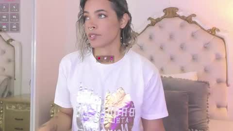    online show from November 25, 12:04 pm