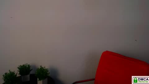 Alexia online show from May 9, 1:28 pm