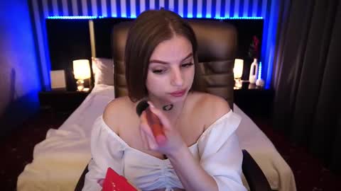 lexi_si online show from February 26, 7:34 am