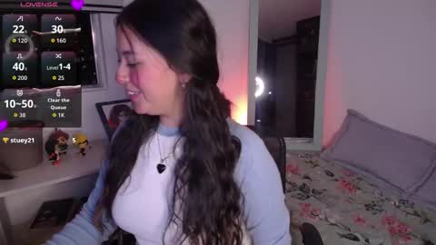 Snapshot of lexie_babe chatting on October 14, 12:02 am Lexie Thompson   8pm  0000am -5 online show from October 14, 12:02 am