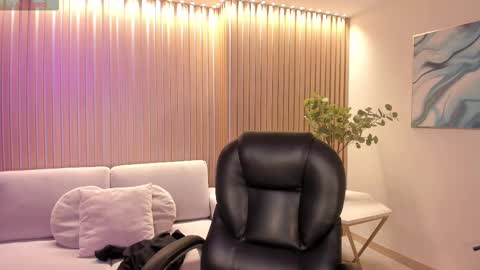 Lexie  online show from September 16, 7:17 pm