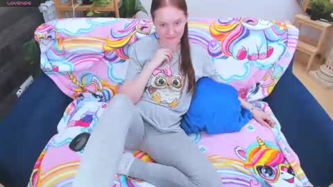 Lexi online show from May 14, 7:50 am