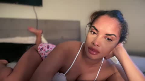 Lexi online show from July 6, 9:17 pm