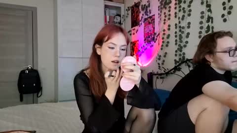 lexxie and Leo online show from March 11, 5:46 pm