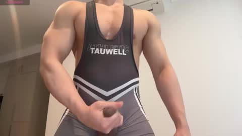 AsianKing online show from September 19, 3:43 am