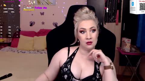 Snapshot of lexygold chatting on February 1, 4:44 pm Lexy online show from February 1, 4:44 pm