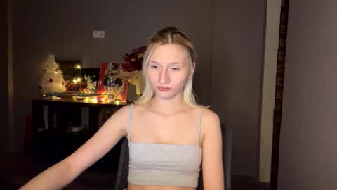 Leya online show from December 19, 6:47 pm