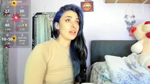 Leyna online show from December 19, 10:16 pm