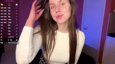 Adeline Di or just cute girl3 online show from February 8, 8:12 pm