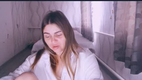 li_lit online show from March 26, 6:30 am