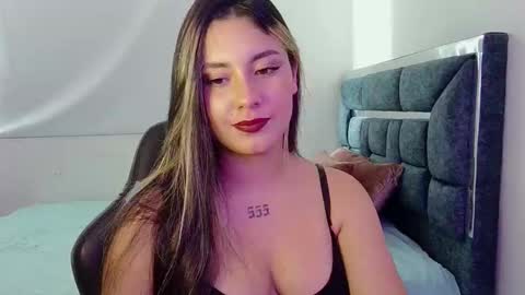 Lia  online show from October 22, 5:25 pm