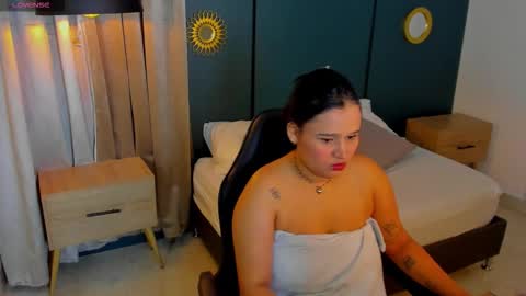 Lia  online show from March 4, 2:30 am