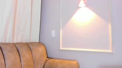 liz walton online show from March 3, 12:06 pm