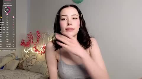 Lia  online show from March 12, 9:46 am