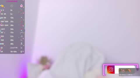 liah__19 online show from May 23, 1:01 am