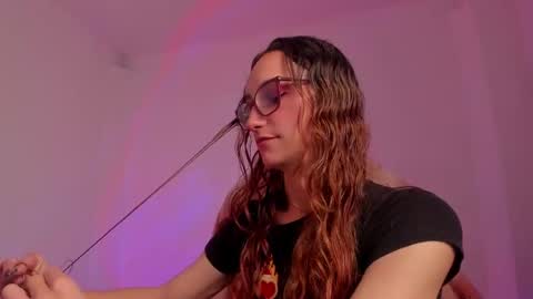 lh6 9c online show from September 18, 2:32 pm