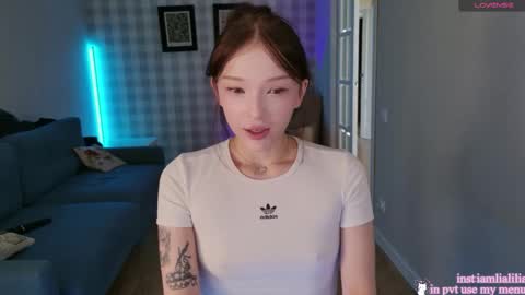 lialilia online show from May 8, 10:21 am