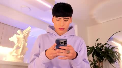 Liam online show from March 20, 1:10 am